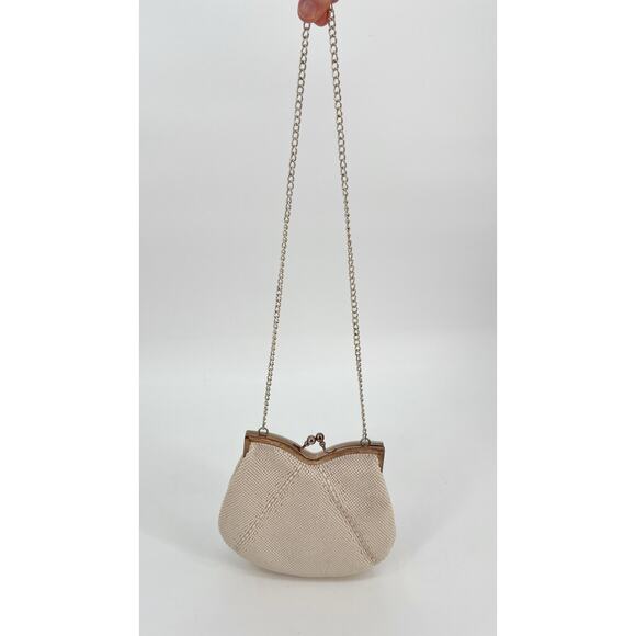 Vintage Goldco Beaded Bag Chain Strap Kiss Lock Ivory White Lucite Detail READ - Picture 3 of 15